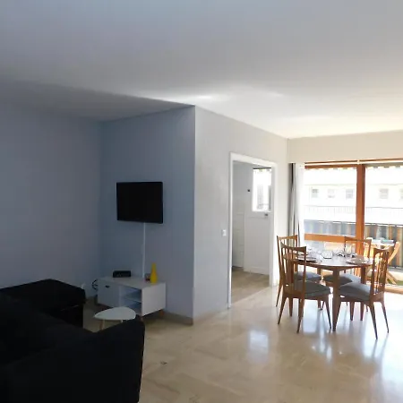 T2, Les Arenes, Centre-Ville, Climatise Apartment Cannes